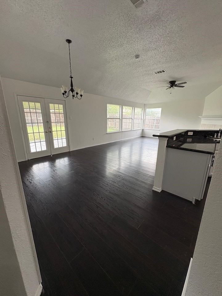 6426 St Leonard Dr - Photo 7 of 27