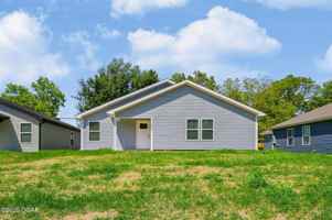 featured image of 1021 Prospect Ave