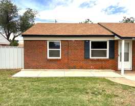 3212 W Kansas Ave - Photo 1 of 1