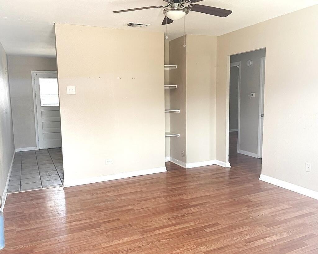 3212 W Kansas Ave - Photo 2 of 10