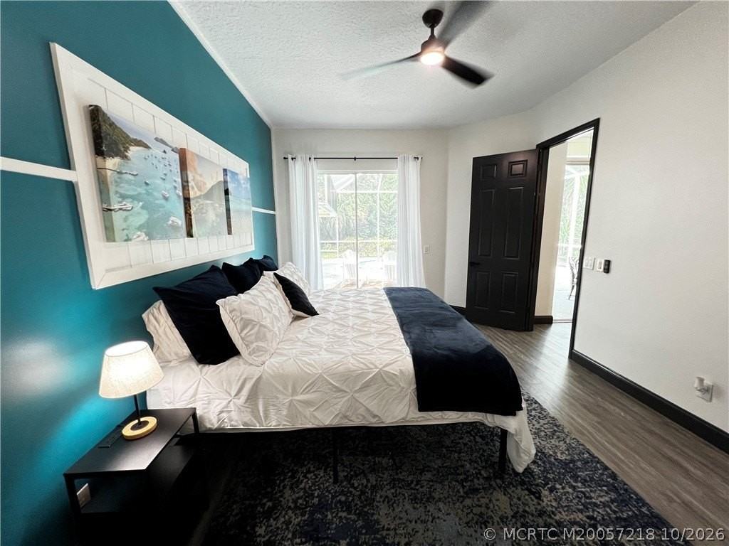406 Sw Fairway Lndg - Photo 5 of 27