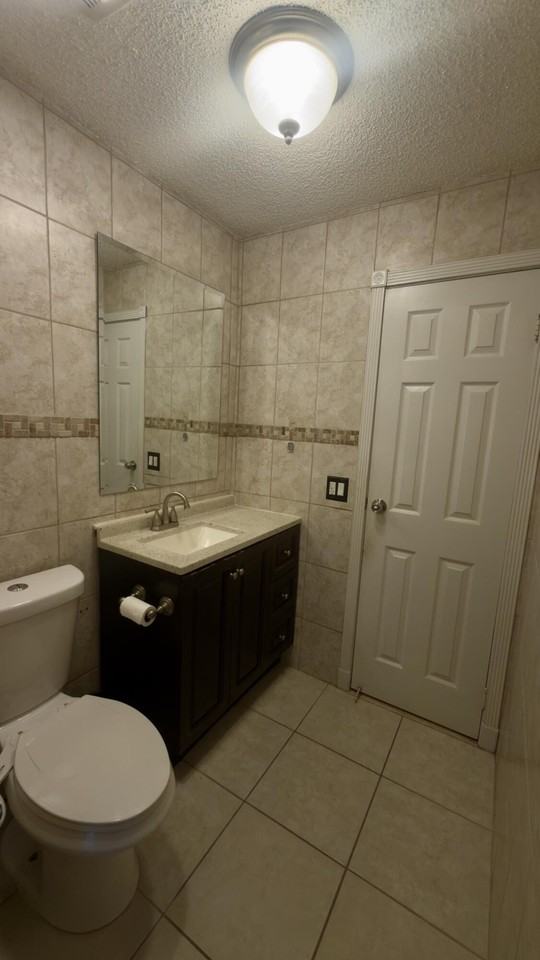 8391 Nw 21st Ct - Photo 7 of 14