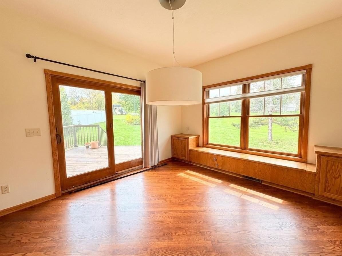 1501 Cannon Valley Dr - Photo 5 of 39