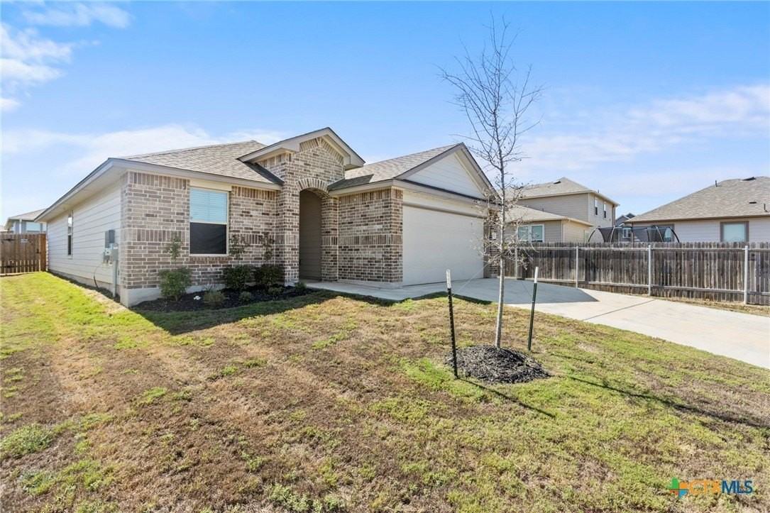 1137 Ruby Cv - Photo 3 of 30