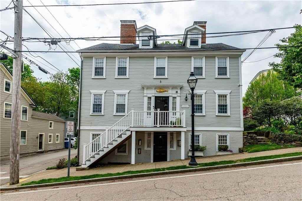 19 King St #4
