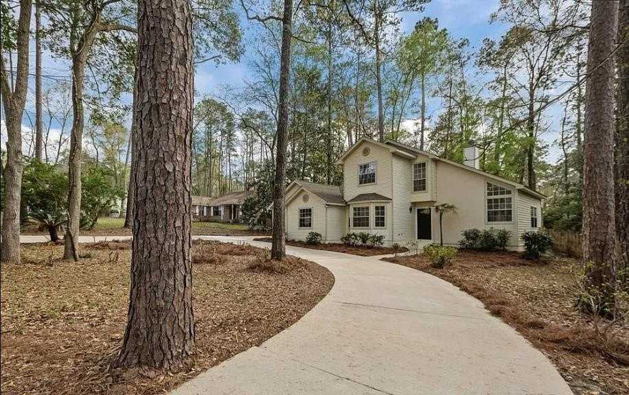 1661 Copperfield Cir - Photo 2 of 21