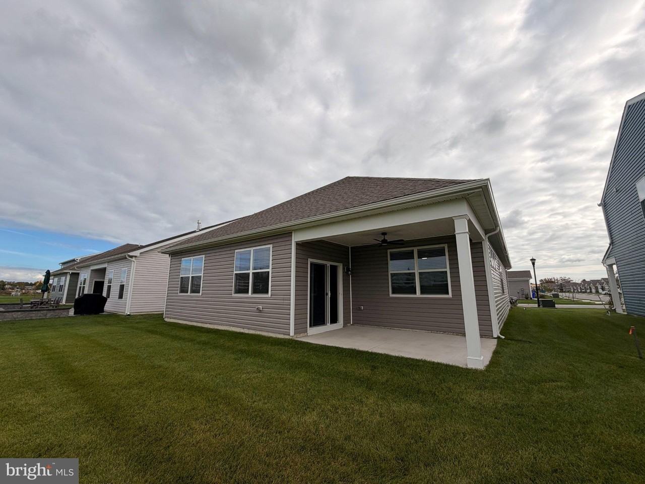 15118 Willow Wood Ct - Photo 2 of 25