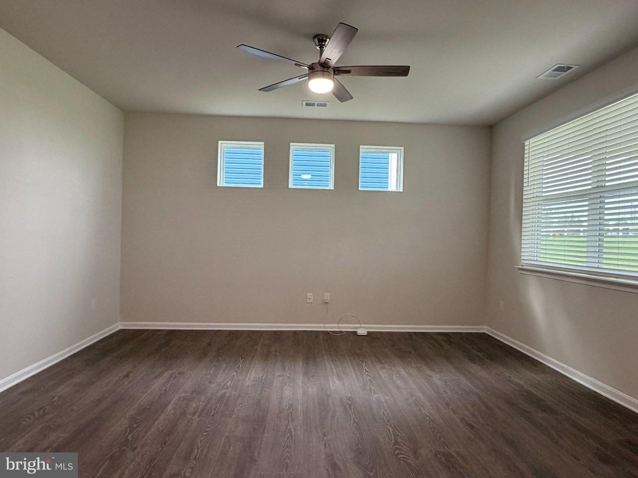 15118 Willow Wood Ct - Photo 6 of 25