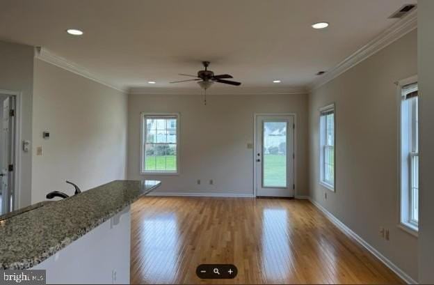 9 Leighs Way - Photo 4 of 20