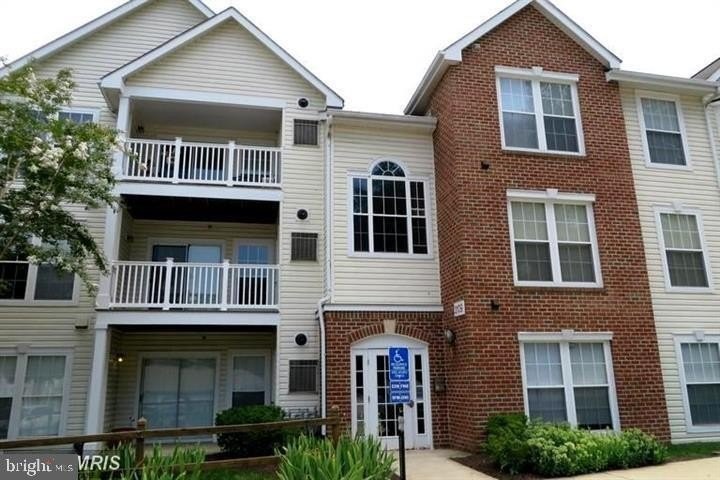 3109 River Bend Ct #D302 - Photo 2 of 28