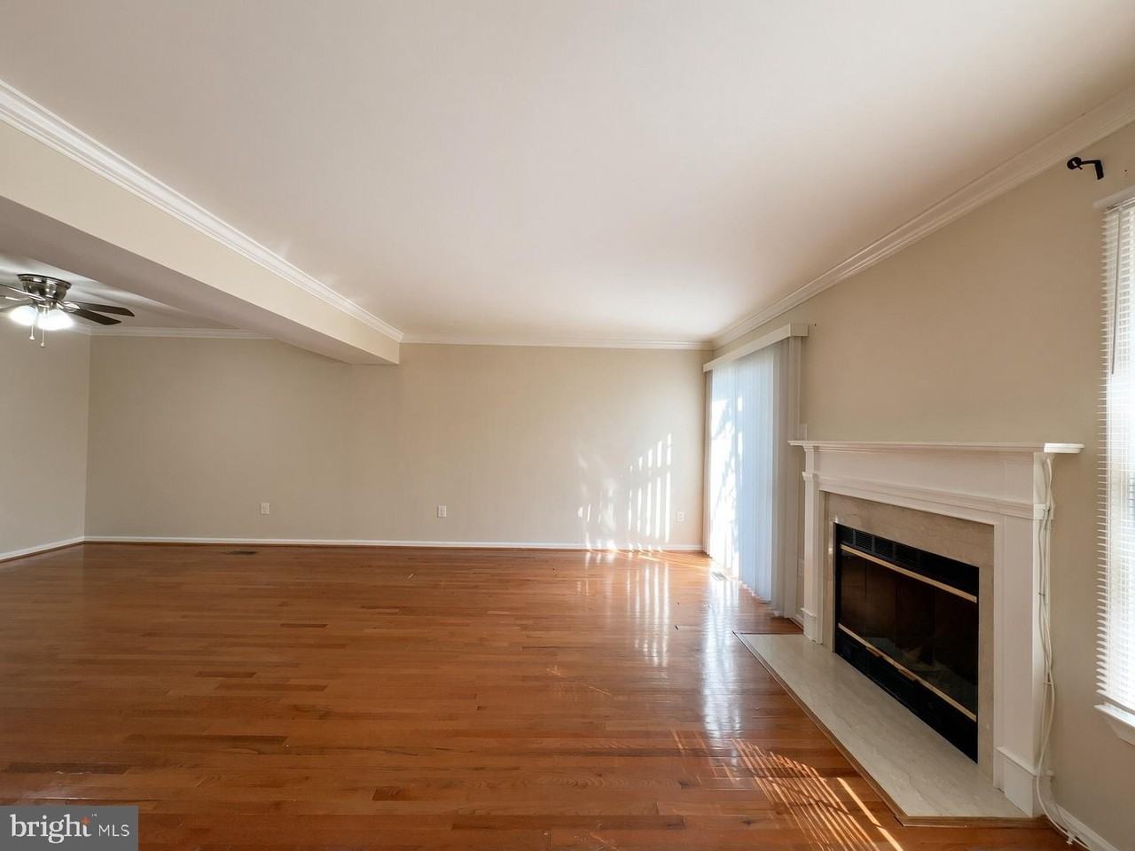 8503 Woodland Manor Dr - Photo 3 of 34