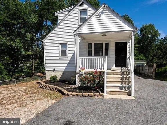 9929 Harford Rd #B - Photo 3 of 23