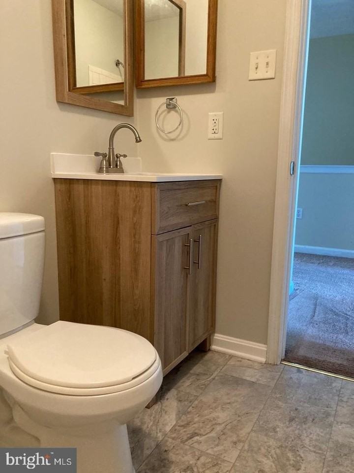 11230 Cristins Cir - Photo 7 of 10