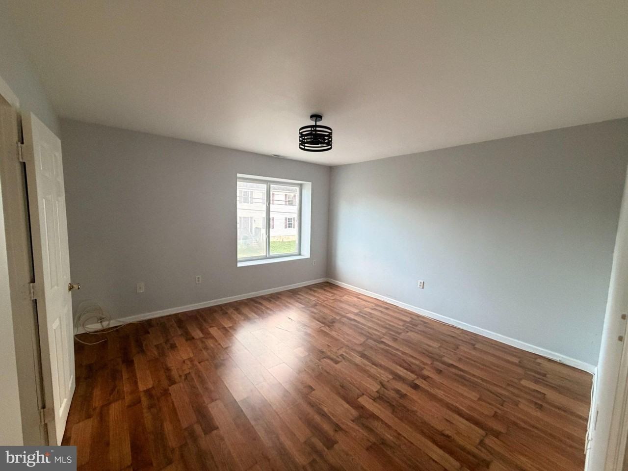 7 E Mill Rd #D - Photo 5 of 13