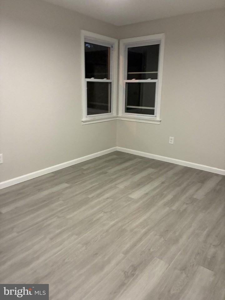 288 Colfax St - Photo 2 of 7