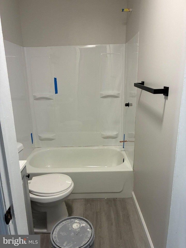 288 Colfax St - Photo 6 of 7