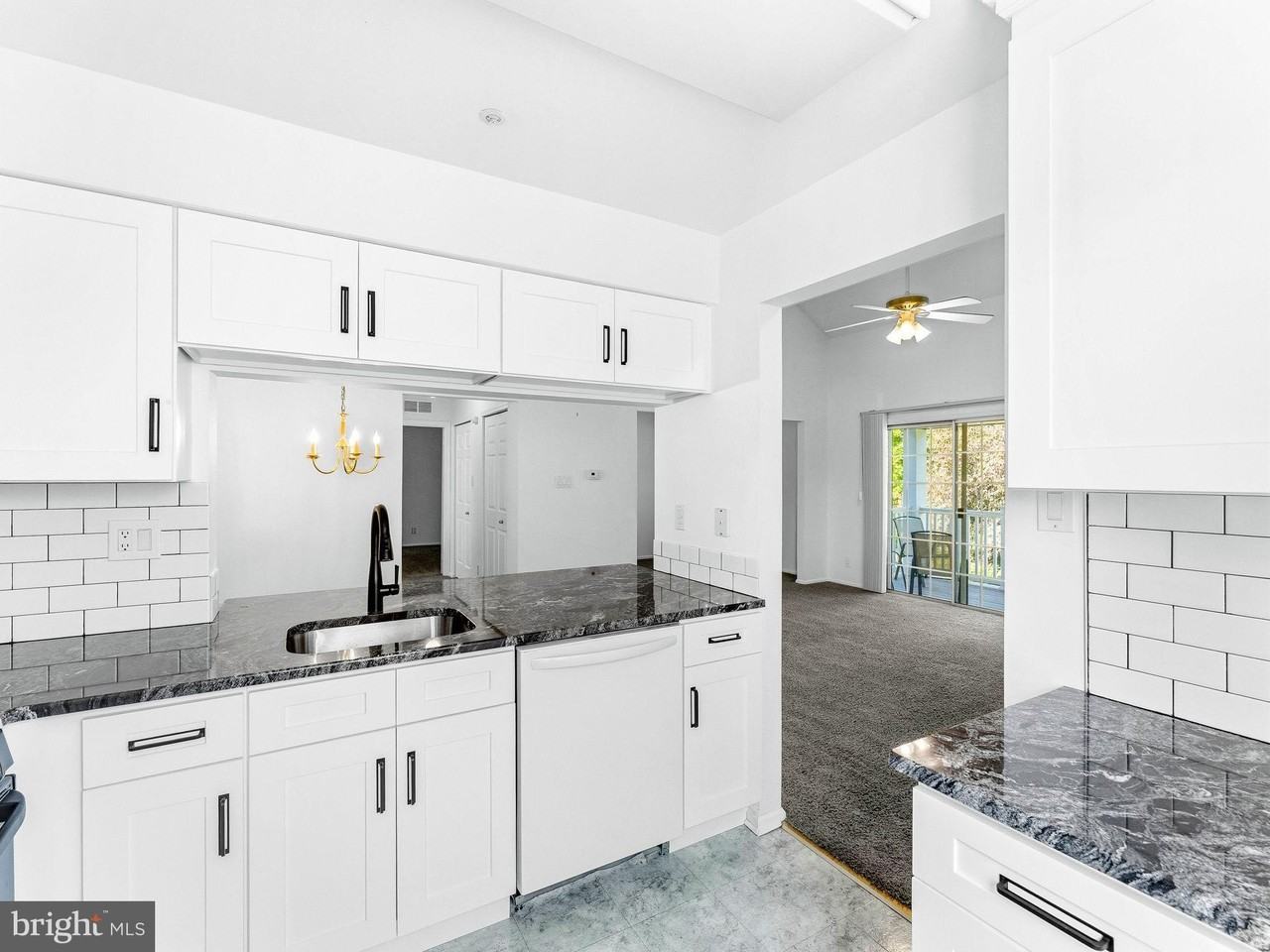 4606 Aberdeen Ln - Photo 3 of 28