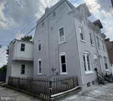 532 Windsor St - Photo 1 of 1