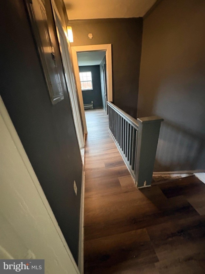 4405 N Lawrence St #2 - Photo 7 of 13