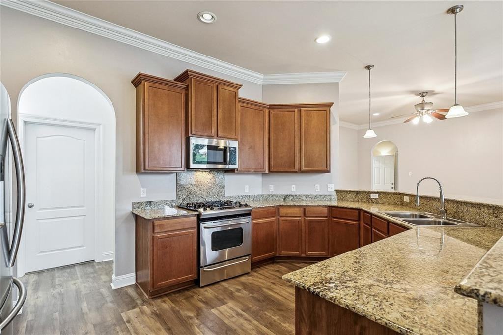 209 Stonebridge Cv - Photo 7 of 19