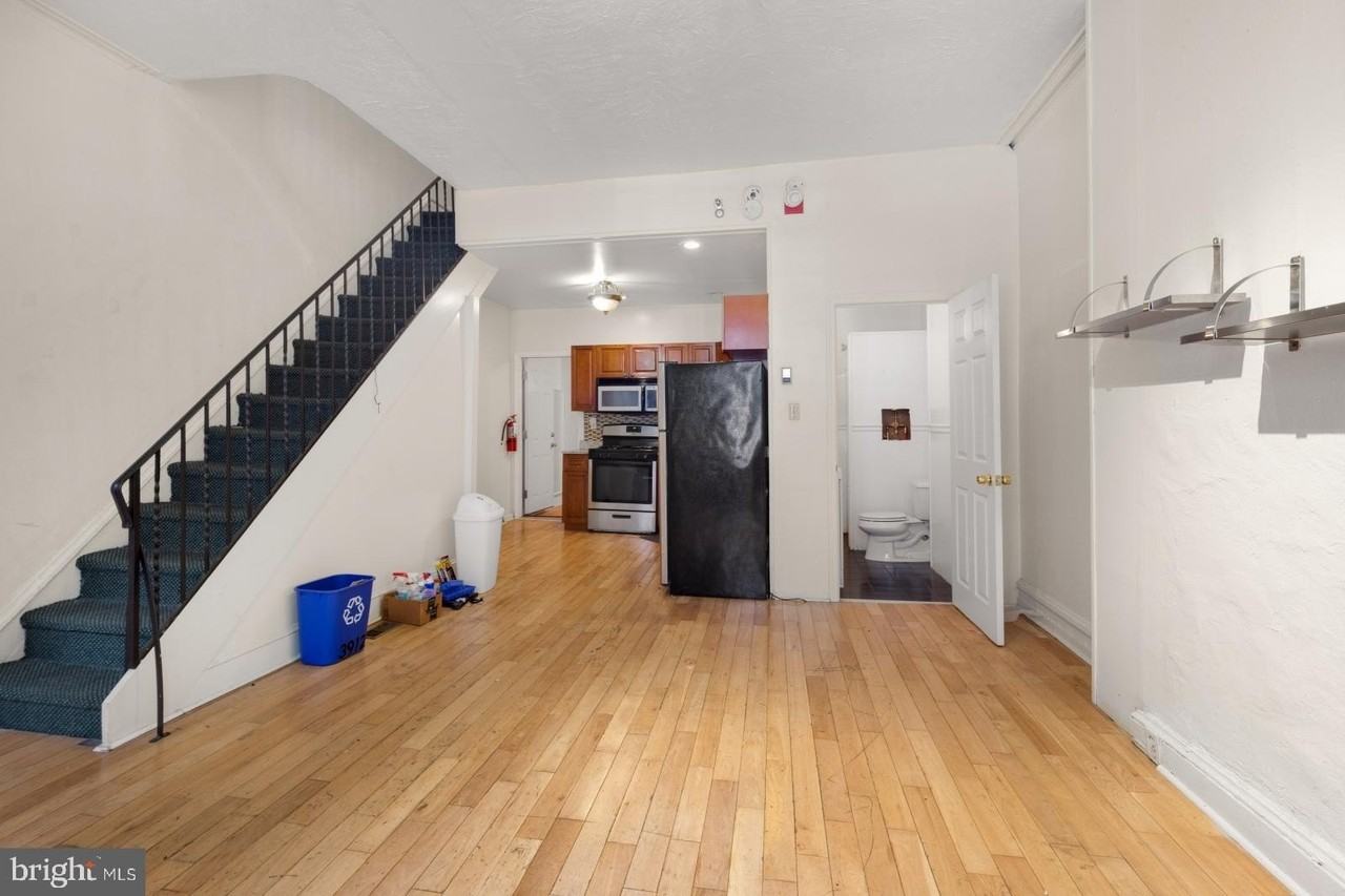 3912 Pine St - Photo 6 of 35