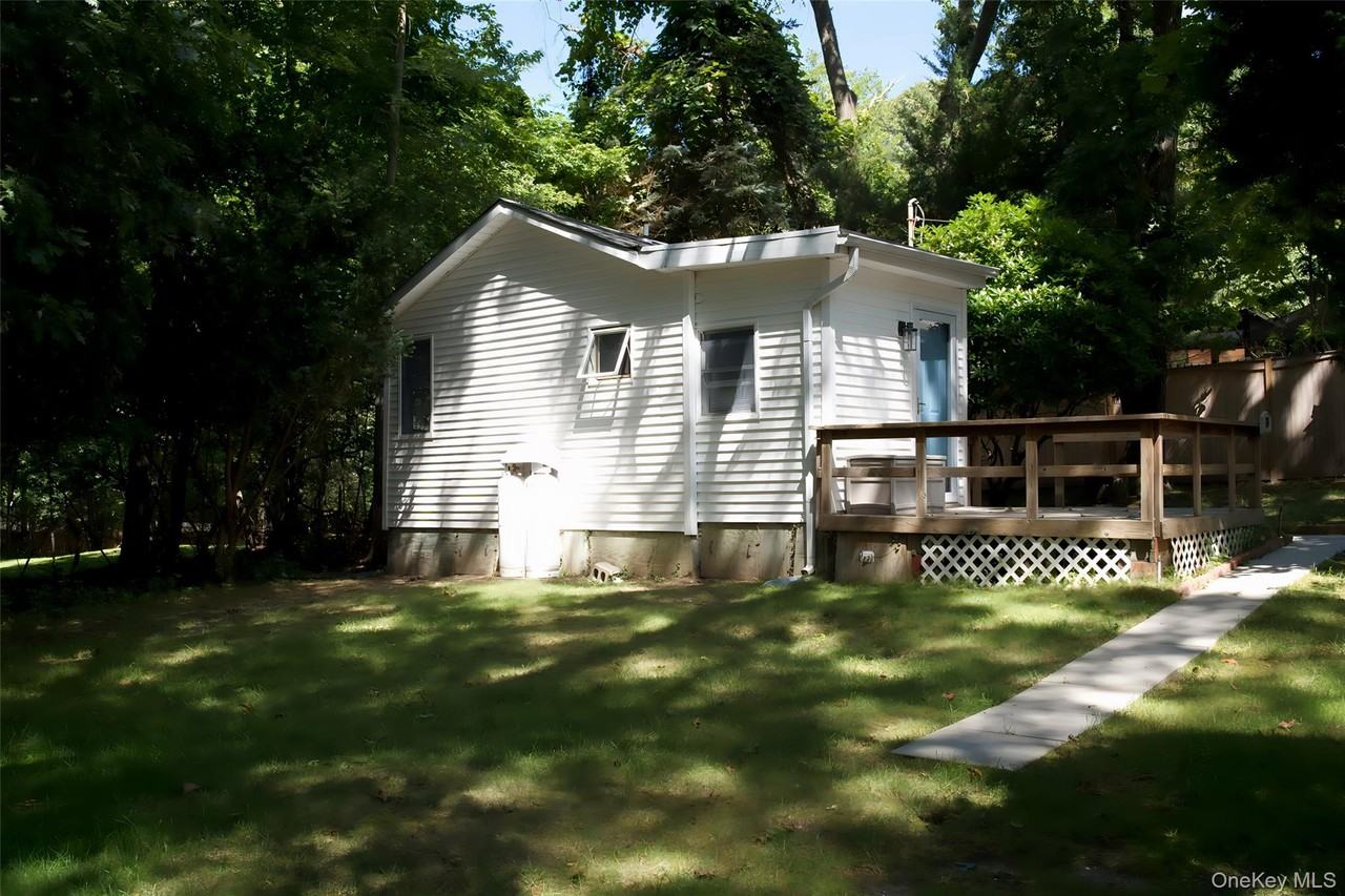 56B Shady Ln - Photo 5 of 8