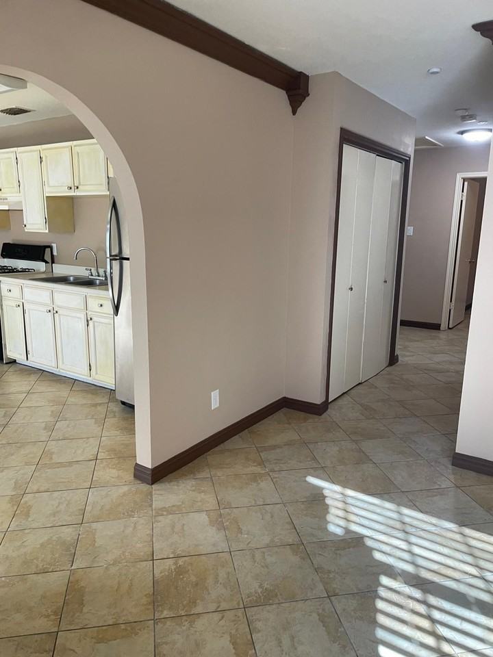 11811 Fawn Dr - Photo 6 of 27