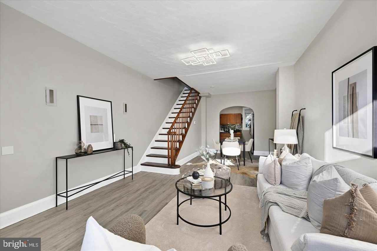 608 S Eaton St - Photo 2 of 29