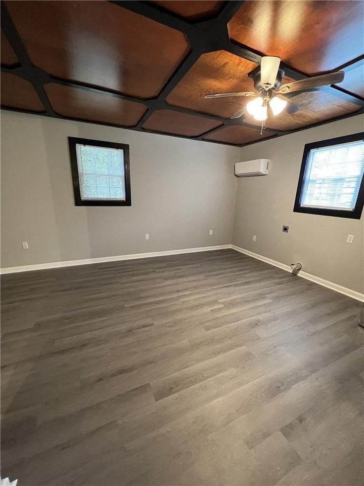 107A Davis St - Photo 6 of 9