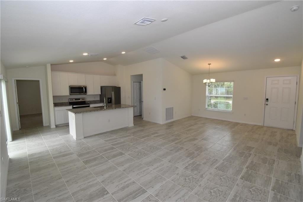 3700 Danbury Ter - Photo 3 of 23