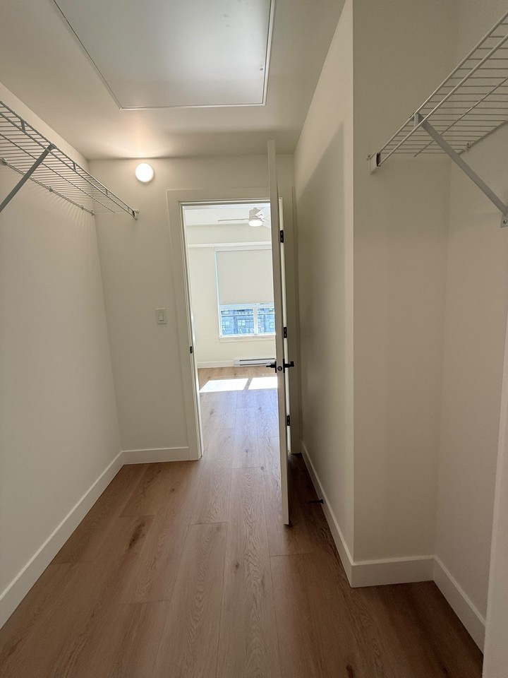 10425 147 Street #509 - Photo 6 of 13