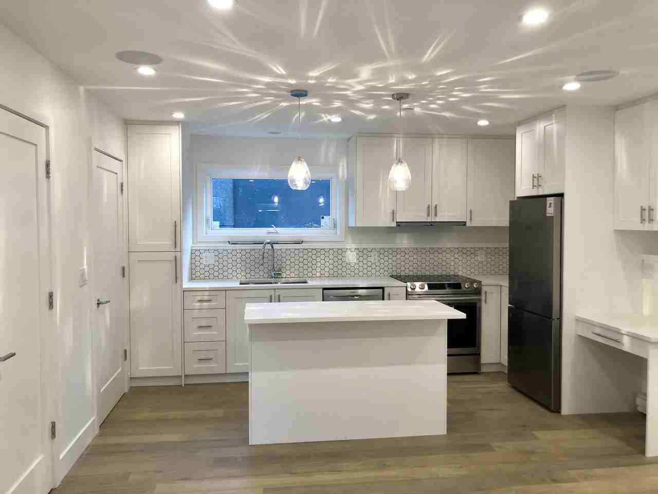 W 10th Ave - Photo 5 of 8