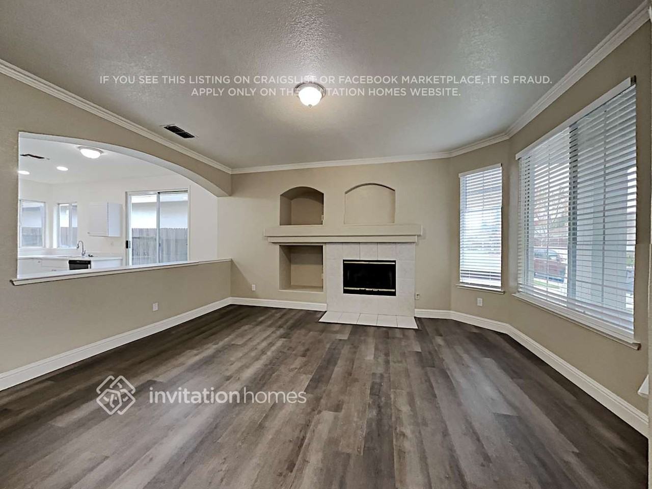 1949 Lindsay Dr - Photo 5 of 19