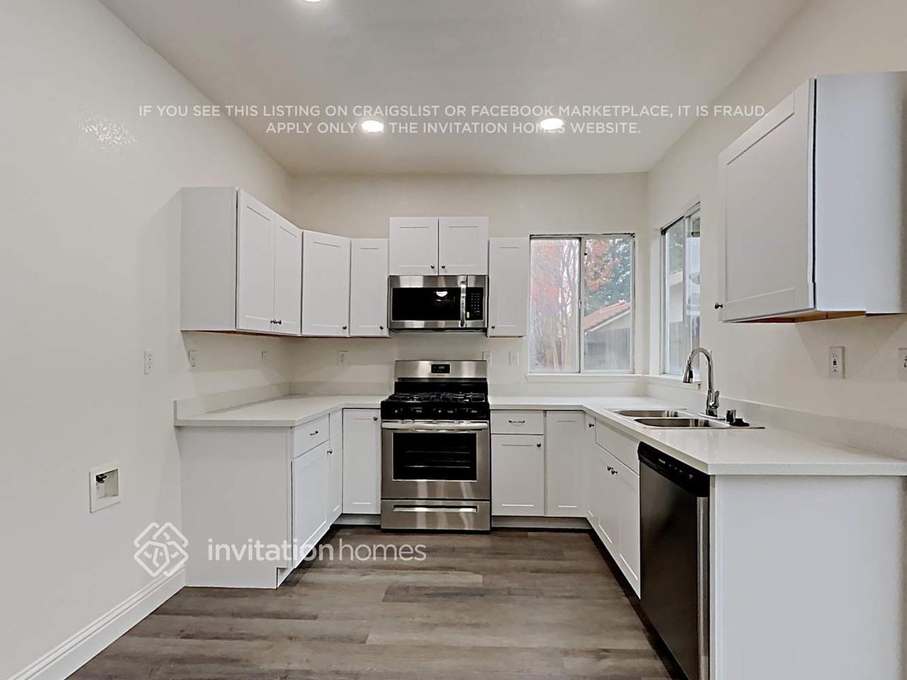 1949 Lindsay Dr - Photo 7 of 19