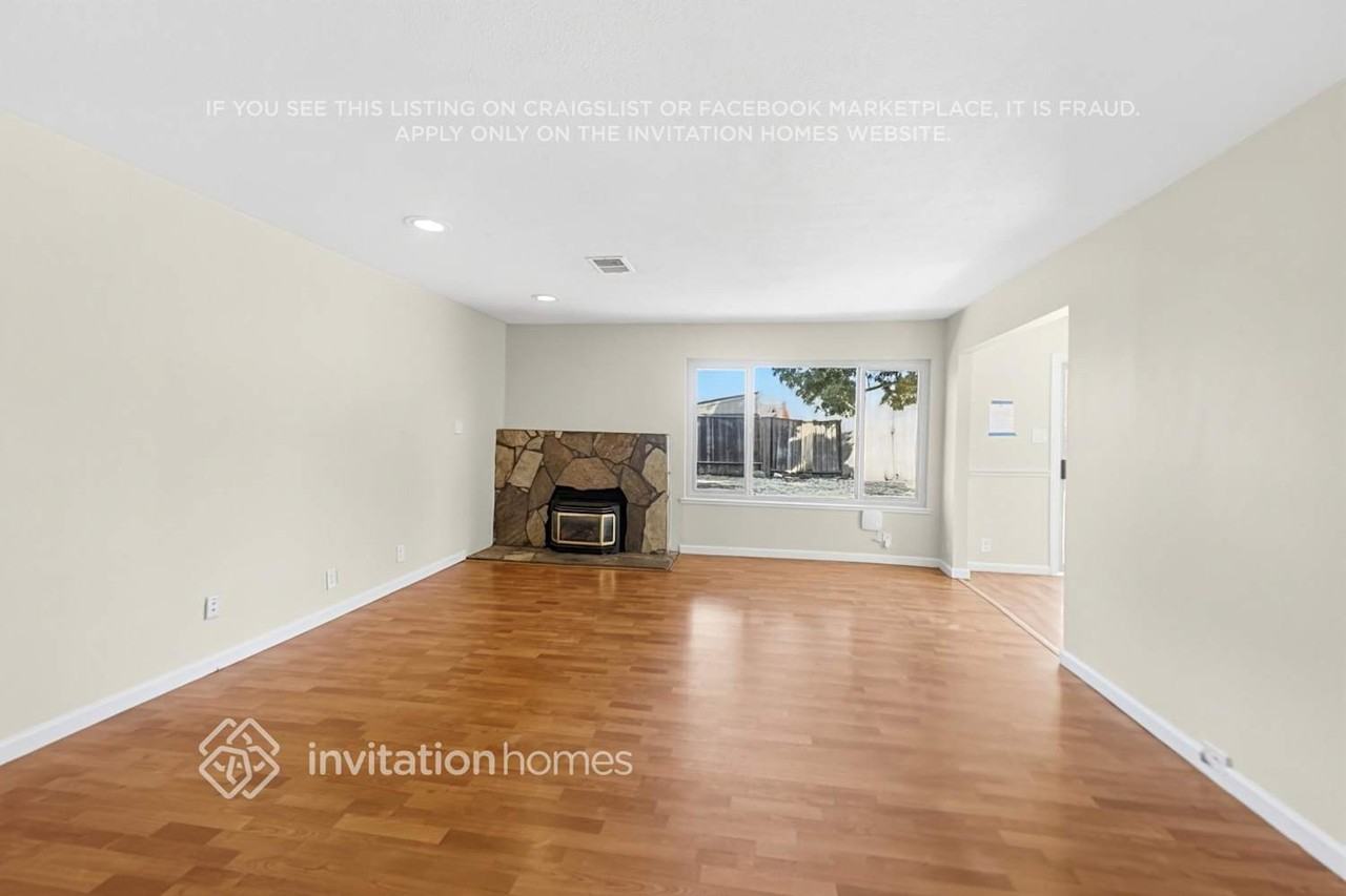 2823 Seville Cir - Photo 6 of 21