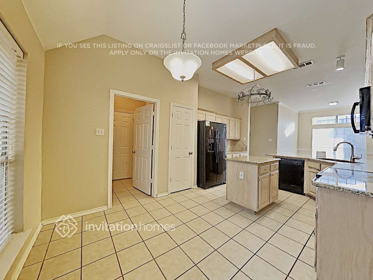 9060 Tyne Trl - Photo 7 of 17