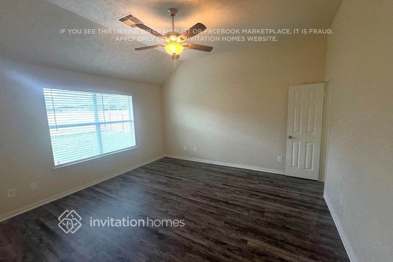 4006 Hawthorne Arbor - Photo 7 of 13