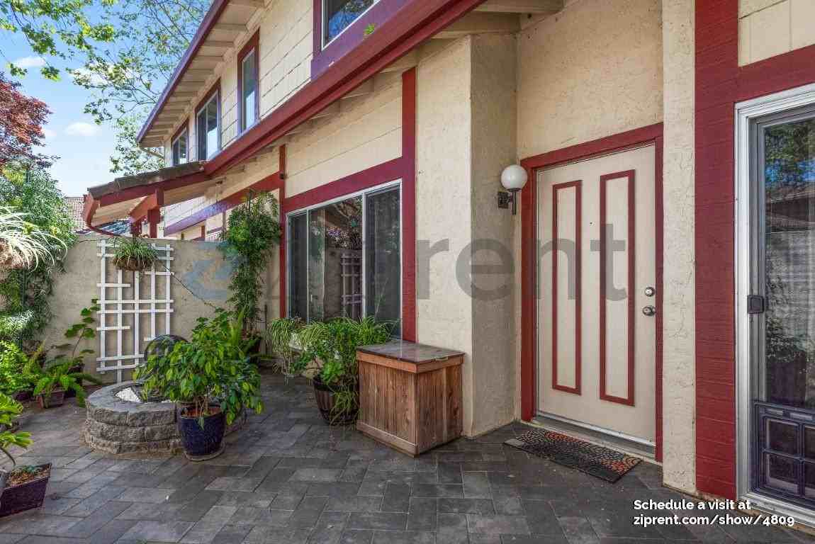 6906 Jarvis Ave - Photo 2 of 20