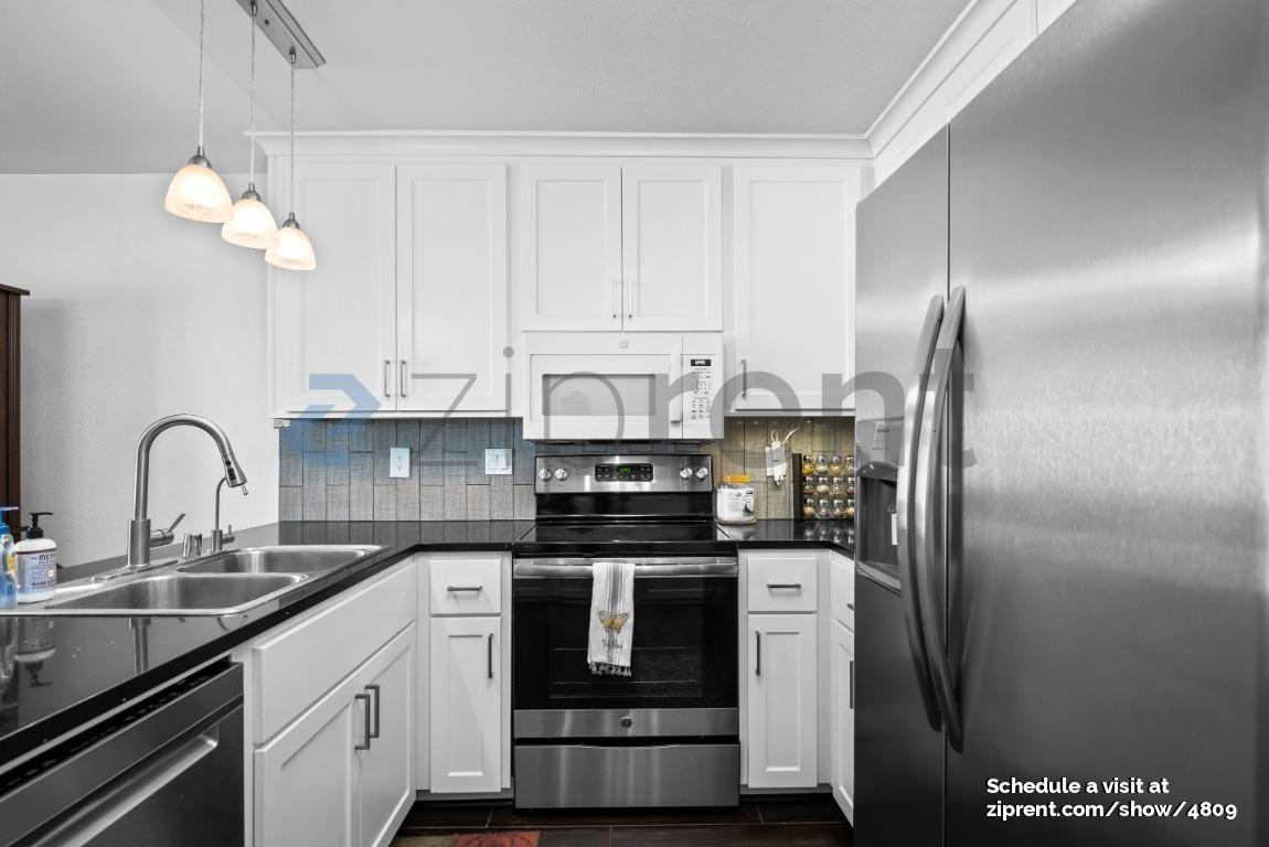 6906 Jarvis Ave - Photo 7 of 20