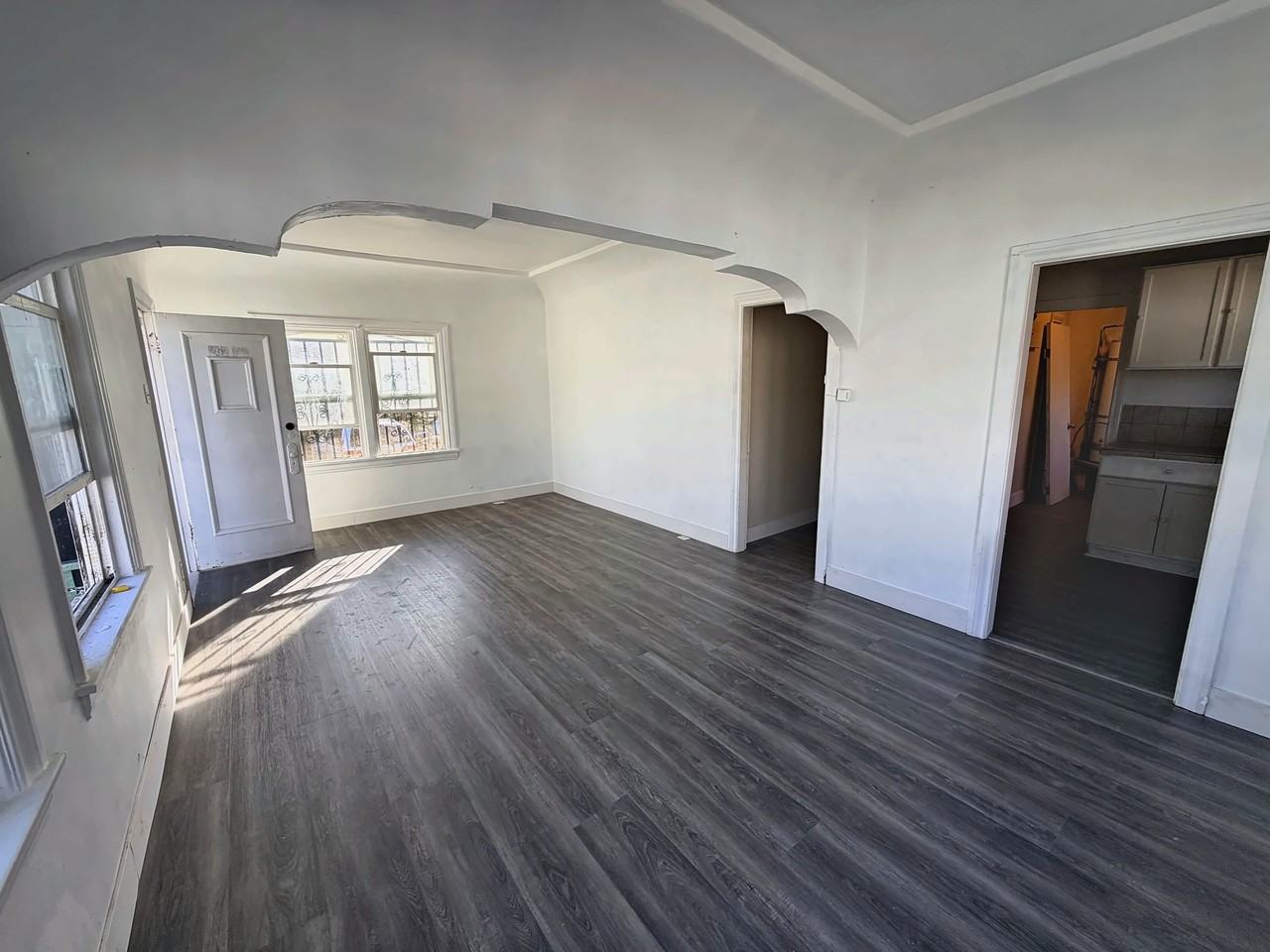 262 East 50th Street #262 1/2 - Photo 5 of 19