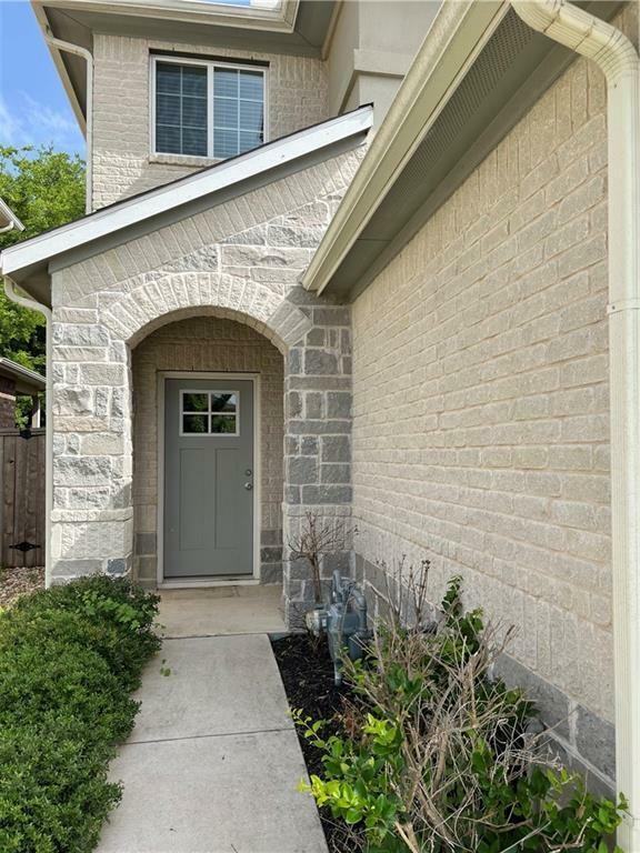 1140 La Conterra Blvd - Photo 2 of 34