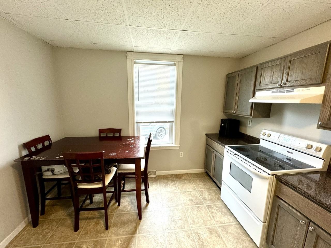 73 Stetson St #73 - Photo 5 of 16