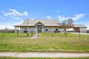 140 Youngs Prairie Rd - Photo 1 of 1