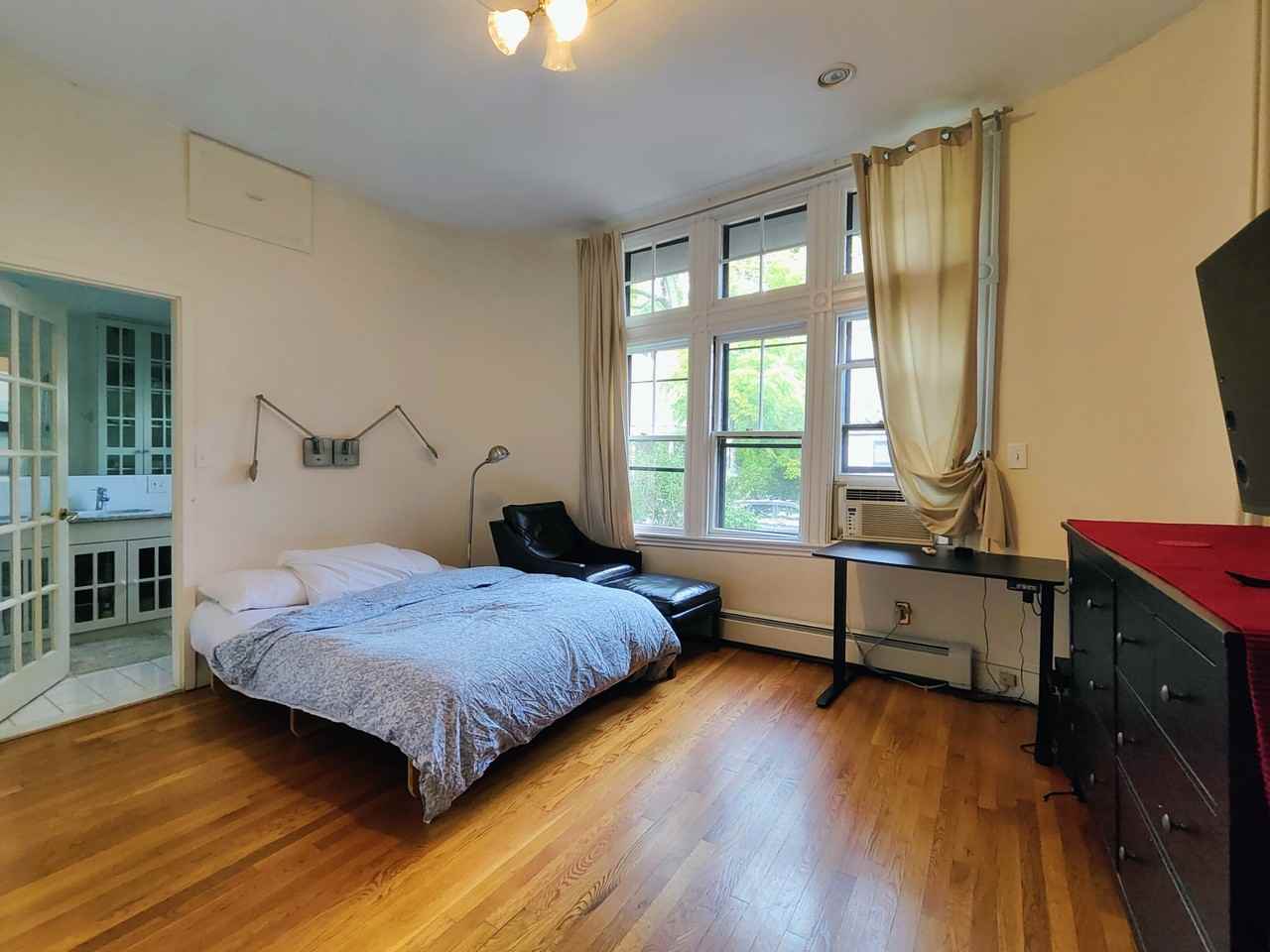 10 Hilliard St #2 - Photo 3 of 13