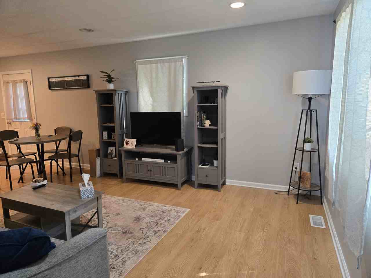 10972 Mountain Ash Ave Nw - Photo 4 of 14
