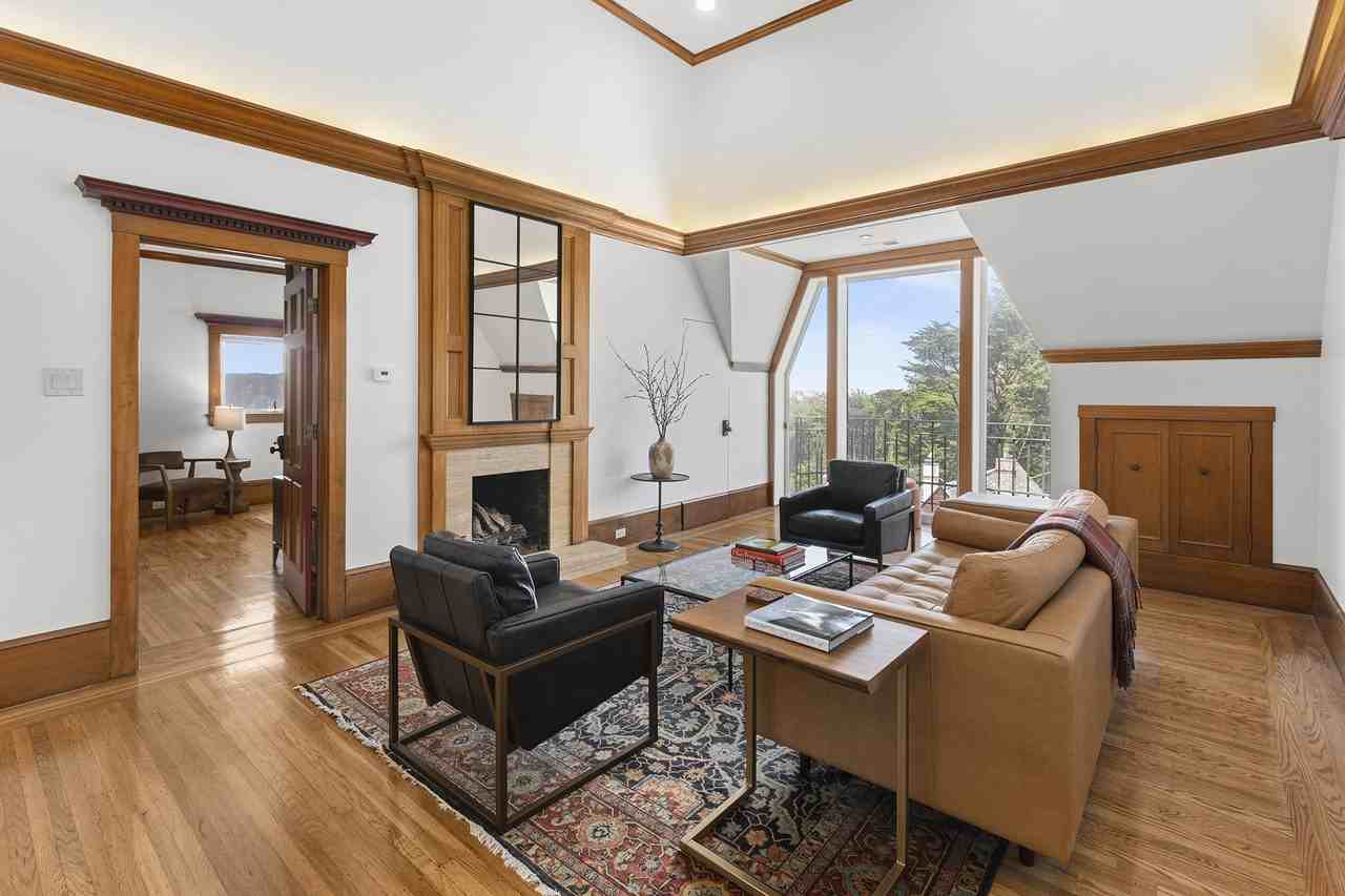3135 Pacific Ave #6 - Photo 3 of 50