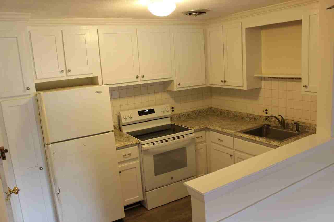 31 Warren Street #2-4 - Photo 6 of 14