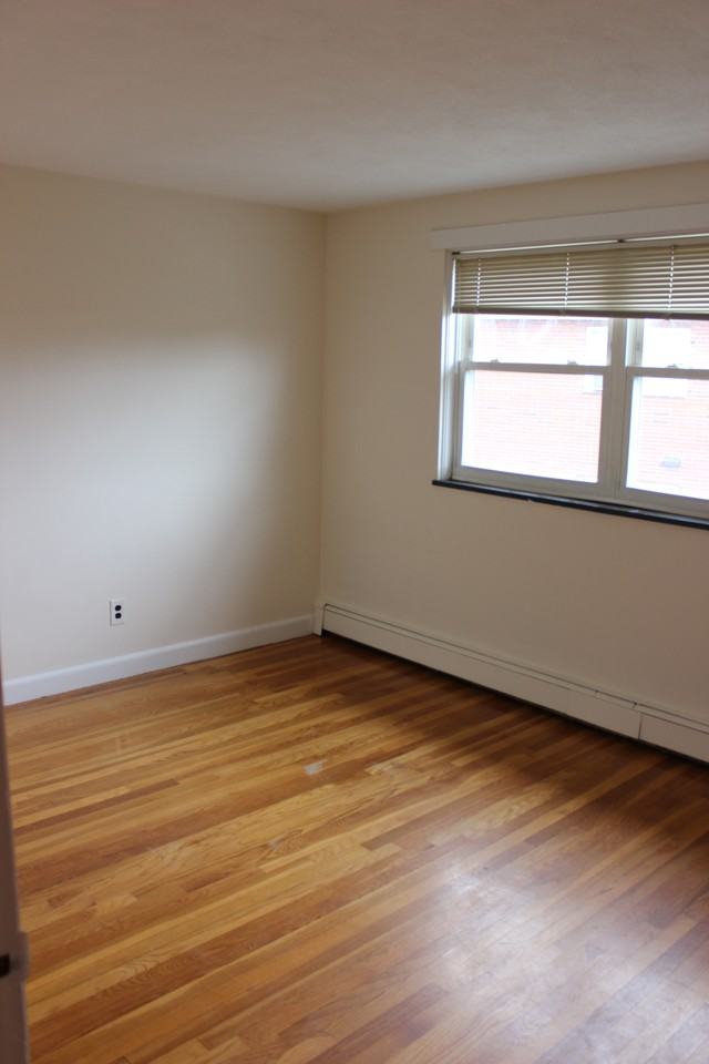 31 Warren Street #2-4 - Photo 7 of 14