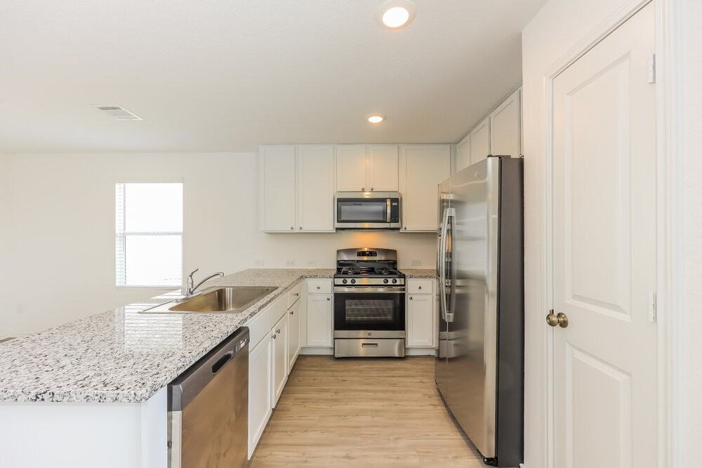 6602 Morgan Cp - Photo 7 of 17