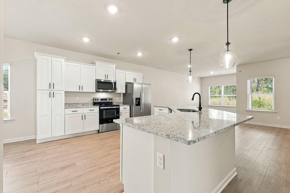 241 Bluegill Dr - Photo 7 of 16